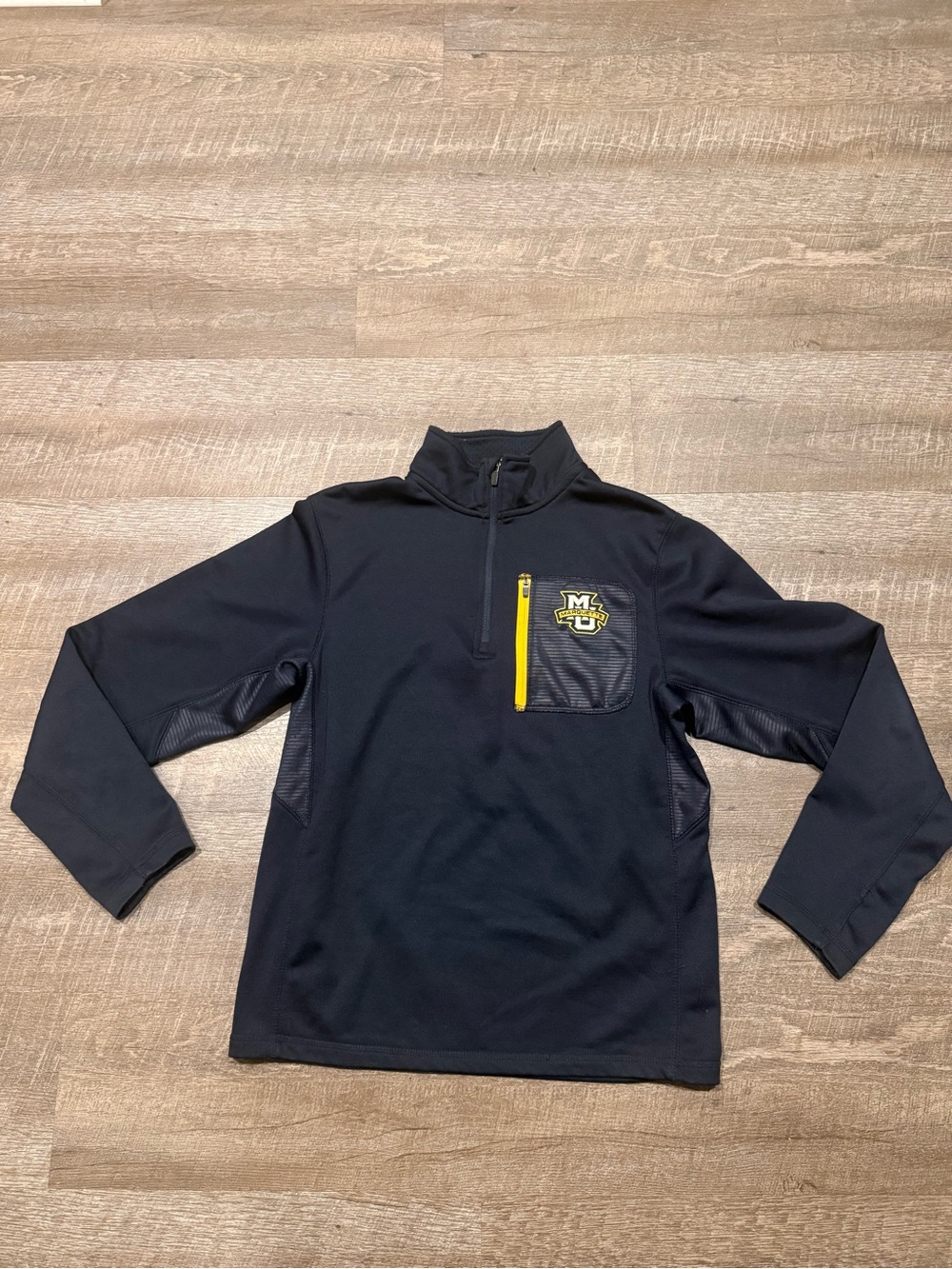 Campus Heritage Size small Marquette quarter zip in Navy Blue